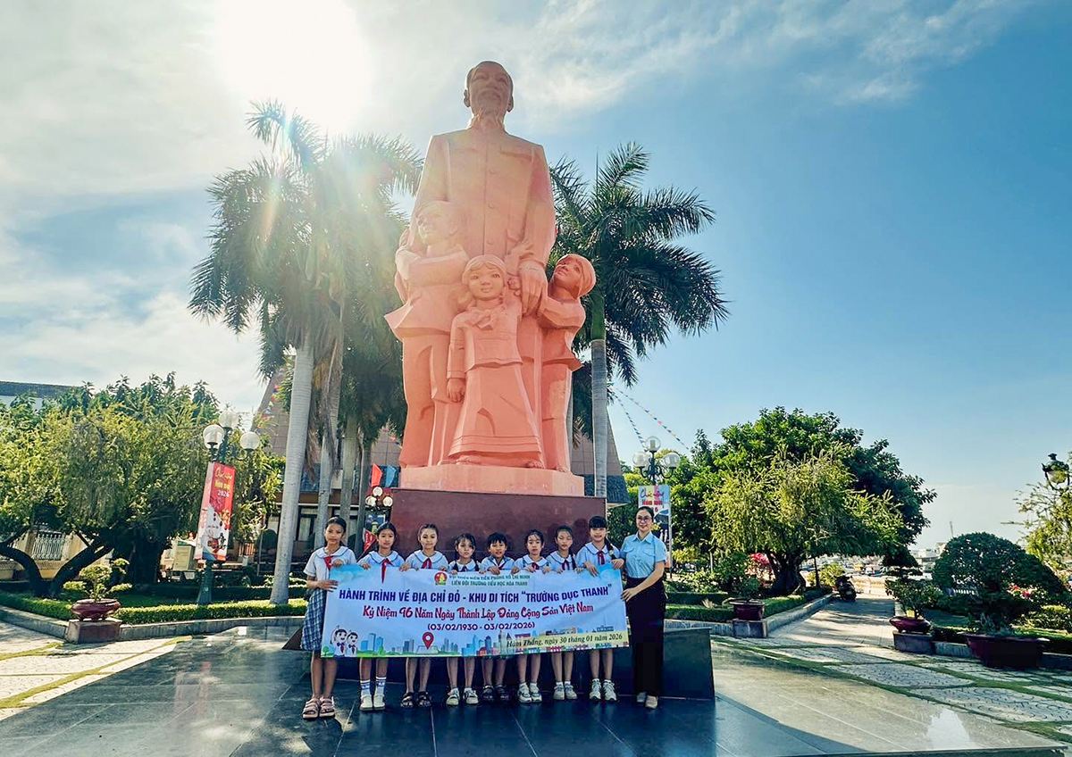 Hoạt động trải nghiệm